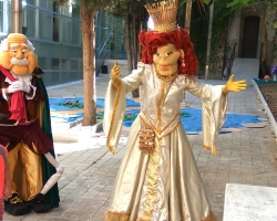 El Cartero Real y la Reina